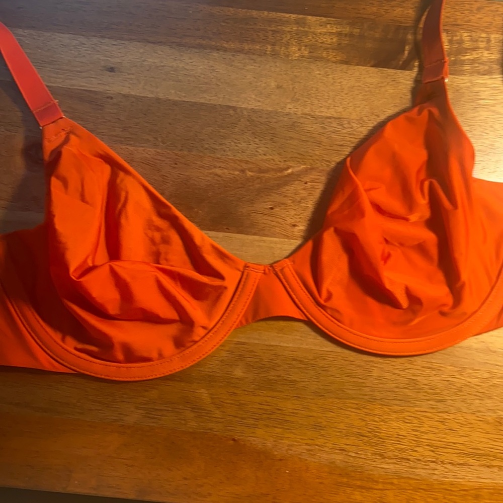 NWOT CUUP Mars “The Triangle” Bra. Size 30G